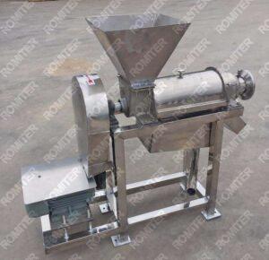 Automatic Coconut Juice Extracting Machine