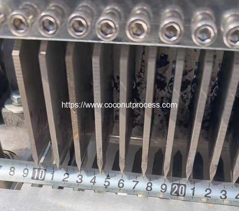 Automatic-Coconut-Chip-Cutting-Machine-Blade