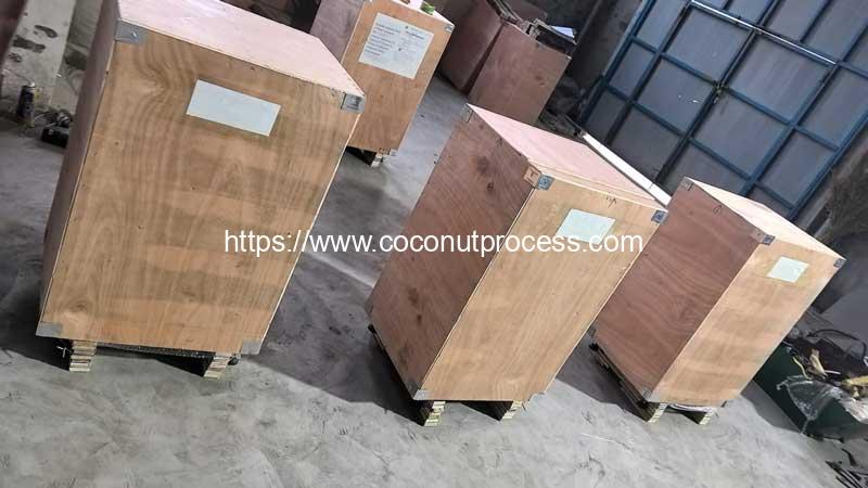Automatic-Young-Coconut-Peeling-Machine-with-Bottom-Flat-Cutter-2026-Plywood-Pacakge