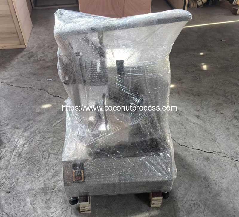 Automatic-Young-Coconut-Peeling-Machine-with-Bottom-Flat-Cutter-2026